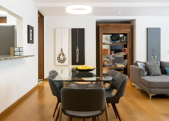 Mi Casa, En La Zona Mas Exclusiva De *